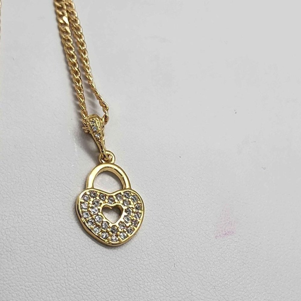 Brand New   Brazilian 18k Gold Filled HEart Locker Design Necklace - Picture 3 of 4